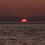 Nias Beachfront Close By To Sidari Apartment Karousades (Esperies)