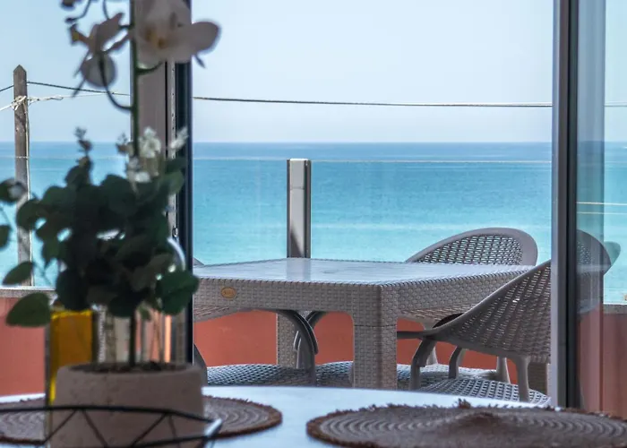 Daire Nias Beachfront Close By To Sidari *