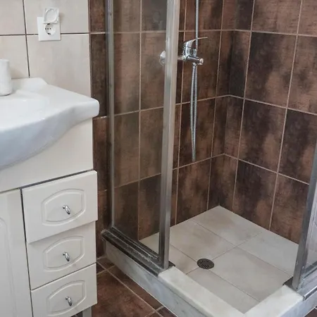 Nias Beachfront Close By To Sidari Karousádes