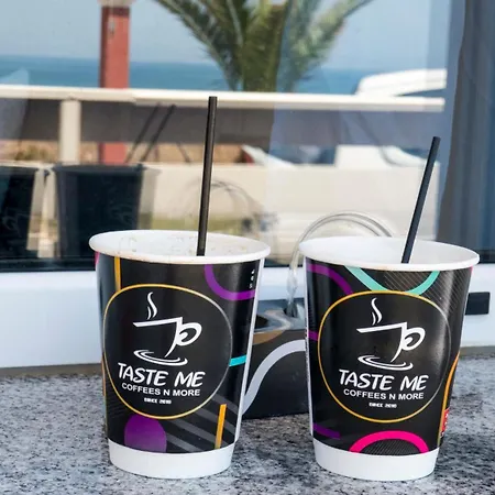 Nias Beachfront Close By To Sidari Apartament